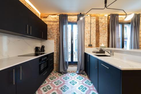 Santiago By Staynnapartments Bilbao Esterno foto
